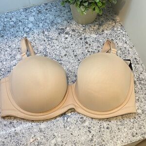 Wacoal strapless nude underwire adjustable straps bra New size 40DD
